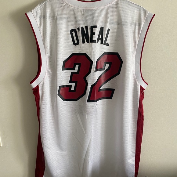 Miami Heat Replica Home Jersey - Shaquille O’Neal - Picture 3 of 3